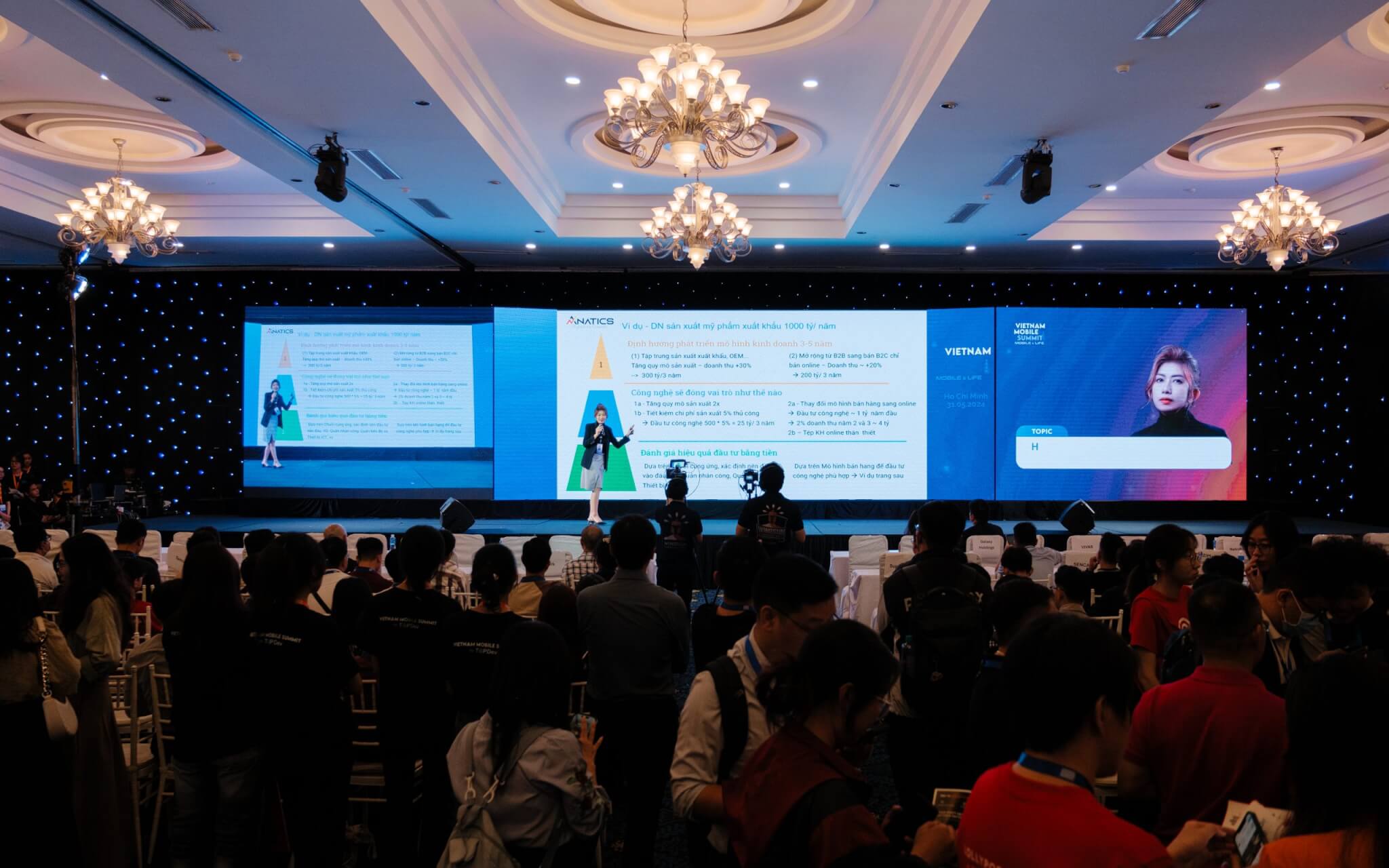 Vanessa trình bày tại hội thảo Vietnam Mobile Summit 2024 về Đầu tư công nghệ